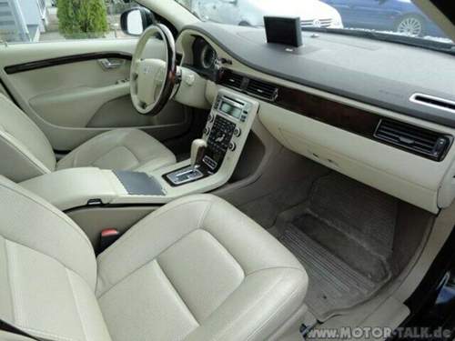 V70