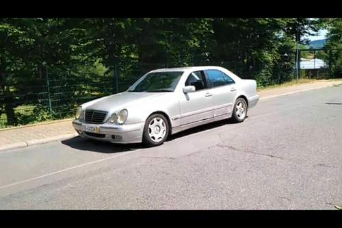 W210