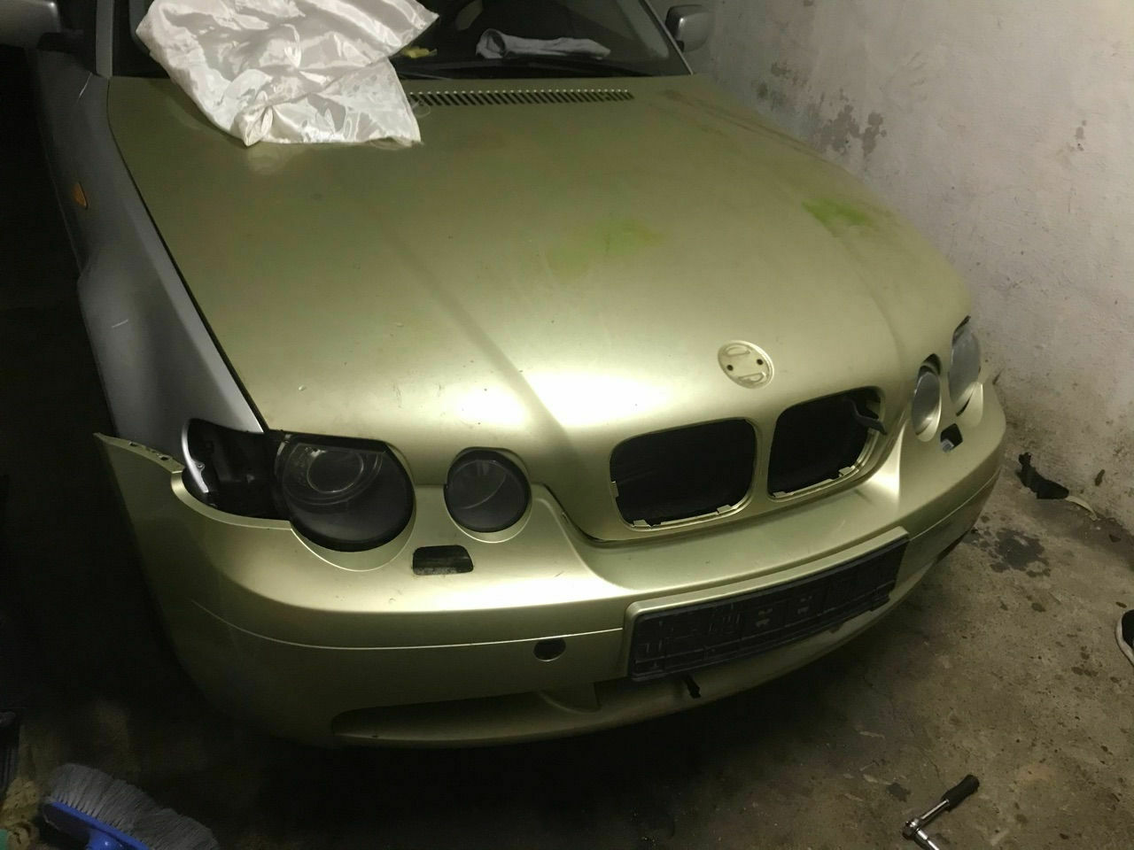 (Unfall-Frontschaden )Umbau 2003er M-Aero Compact auf Touring