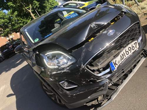 Kaputt gefahrene Auto