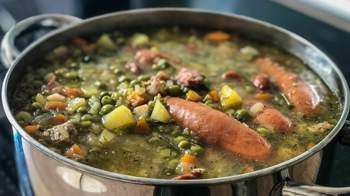 Deftige-erbsensuppe.jpg