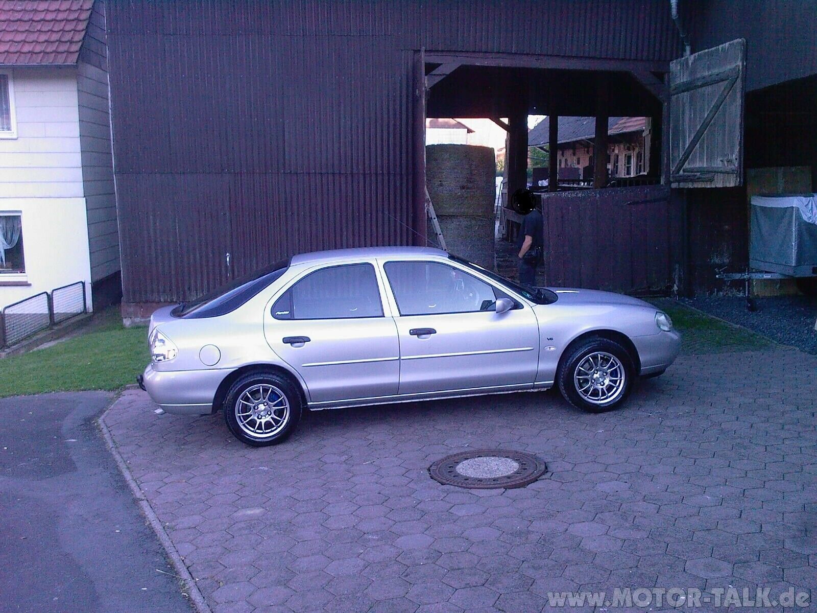 Unsere Mondis