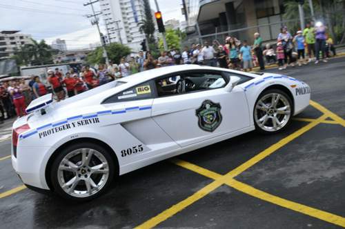 Beschlagnahmt: Dieser Gallardo ging in Panama in den Fuhrpark der Polizei über