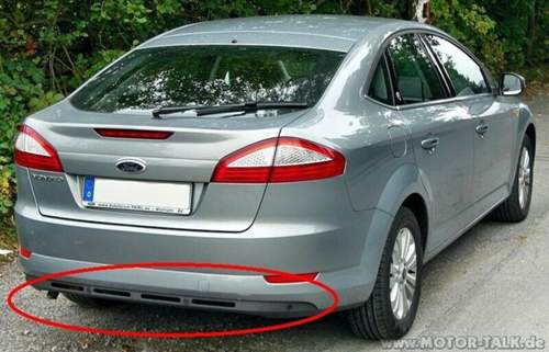 800px-ford-mondeo-mk4-fliessheck-ghia-rear-1