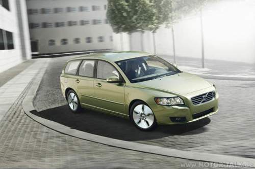 Volvo-v50-2010-1-6drive-2b