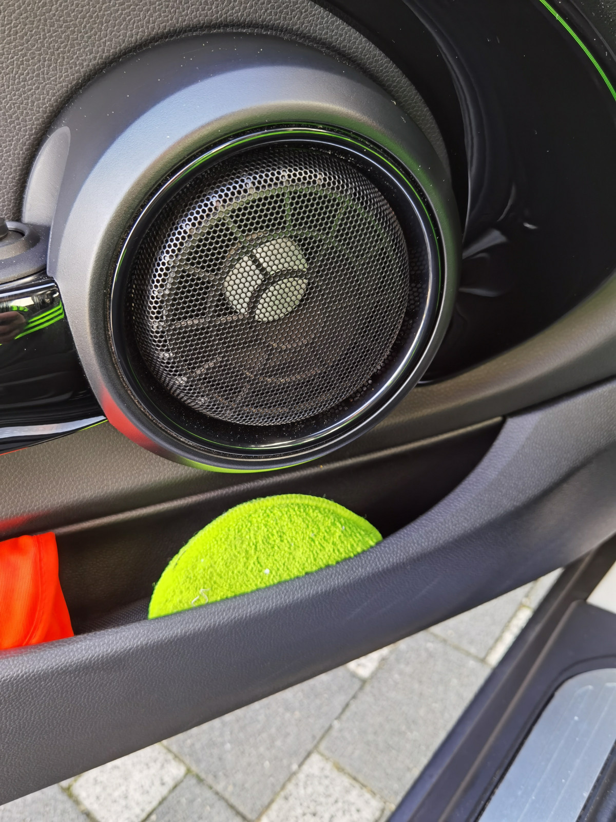 Unterschied zwischen Standart und Harmon Kardon System