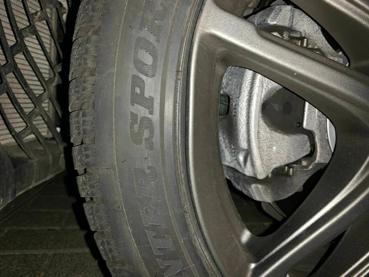Unterschiedlich alte Felgen auf einer Achse