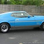 1972fordmustangmach1fastbackside
