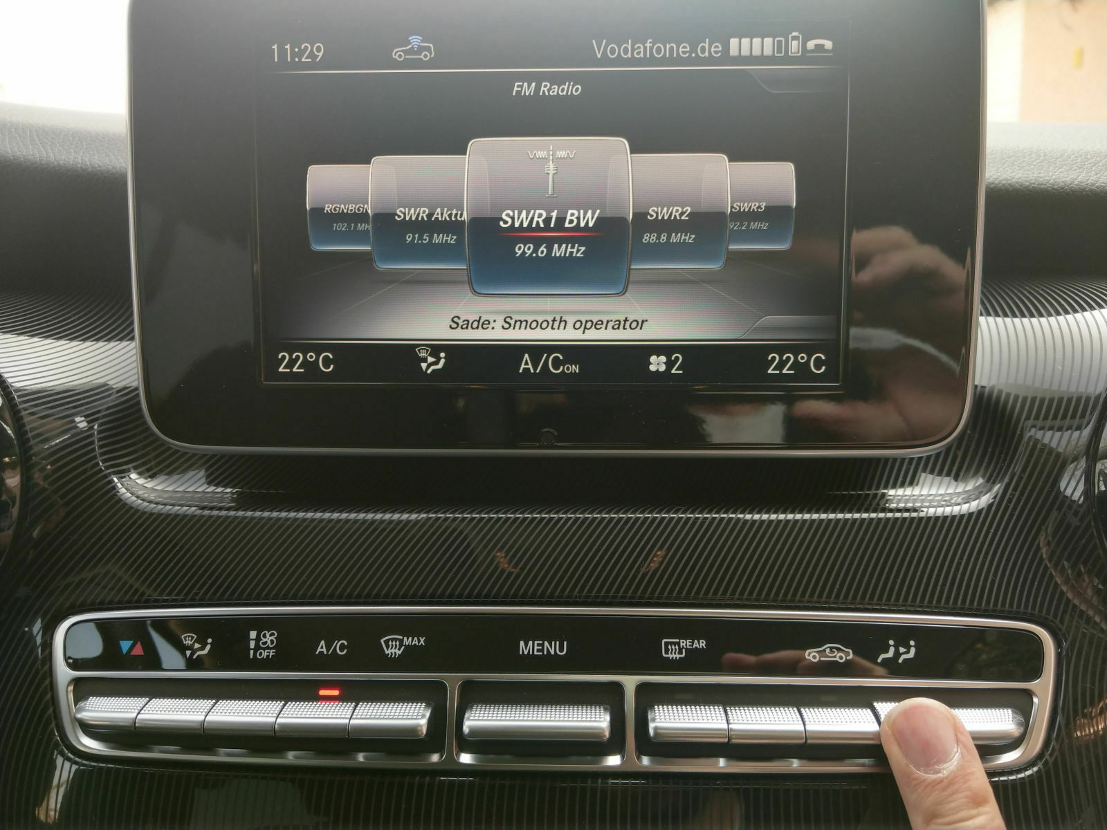 V-Klasse Audio 20 mit Carplay/Android Auto HU-Tausch erfolgreich
