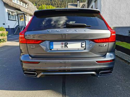 3d-kennzeichen-am-v60-te
