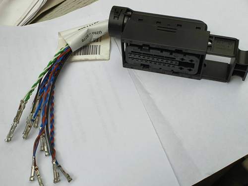 ABS Stecker 2