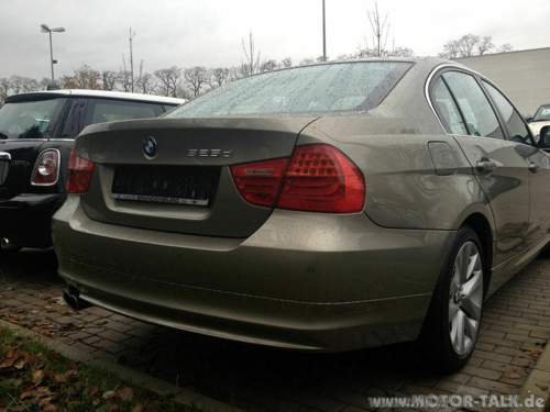BMW E90 325dA LCI