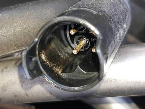 Verbindungsstecker
