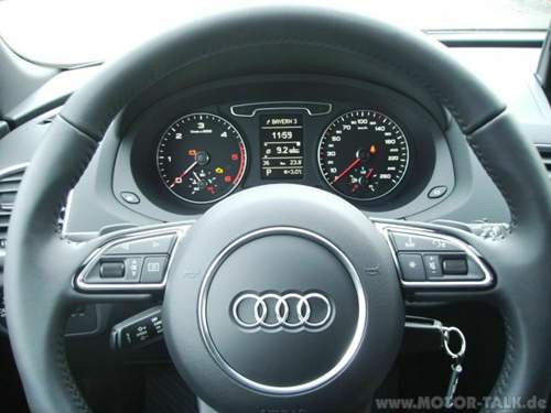 Audi-q3-mfl