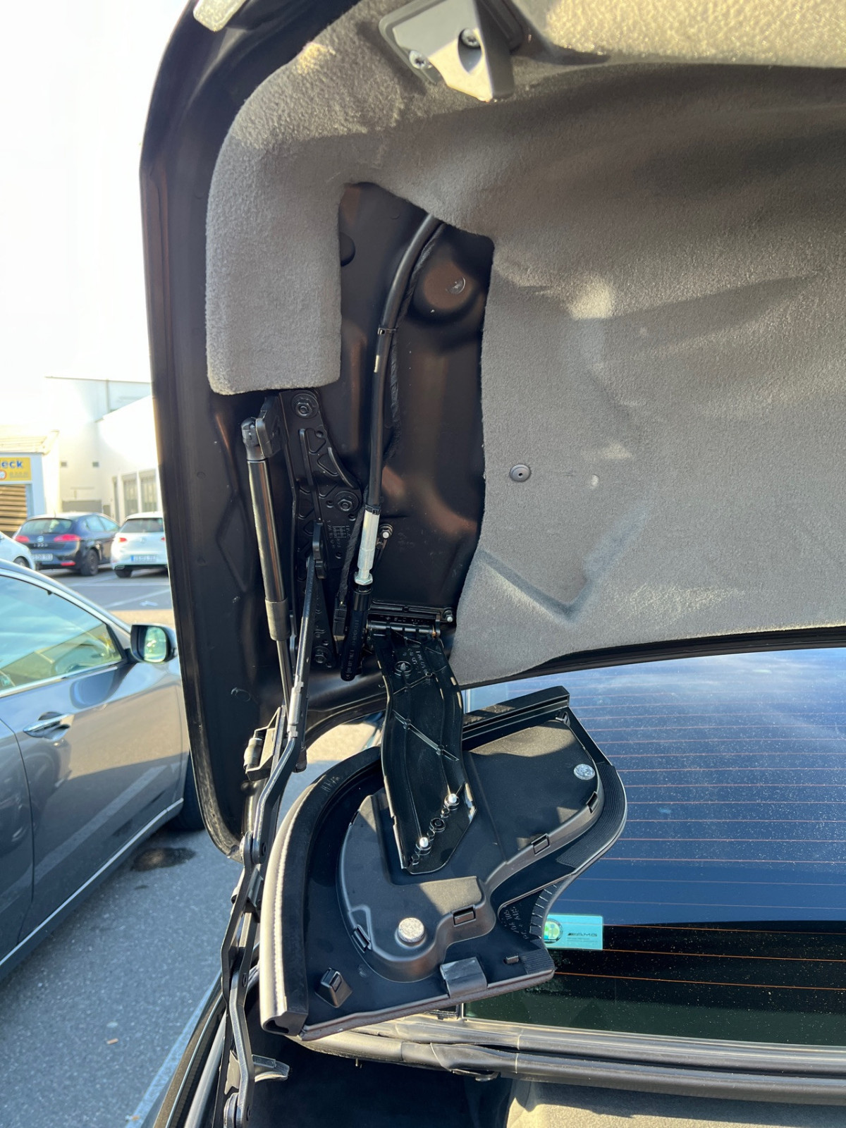 Verdeck Abdeckung links locker