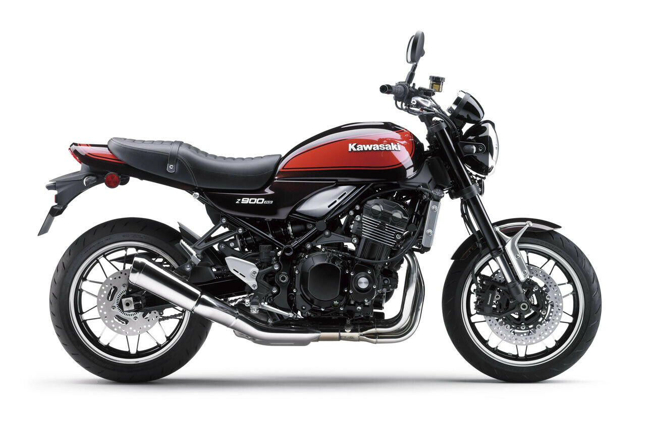 Die Kawasaki Z900 RS setzt auf moderne, wassergekühlte Technik im Retro-Kleid
