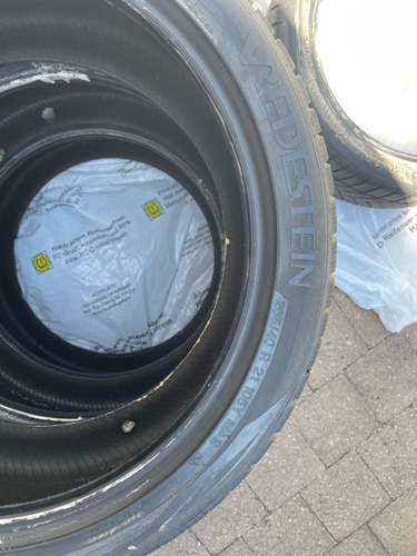 Marke + Beschriftung hinten.jpg
