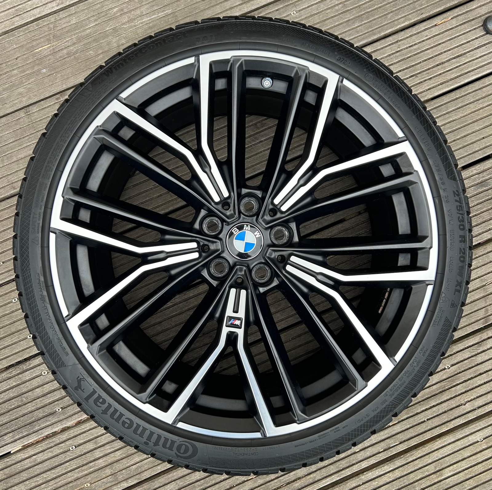 Verkaufe einen Satz BMW Winterräder mit Felgen 846M : Biete