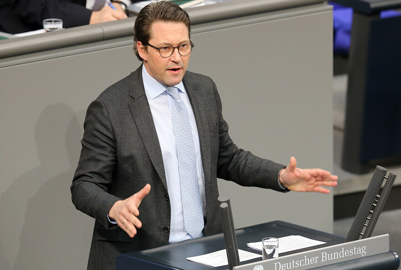 Das erste Kennenlernen zwischen Verkehrsminister Scheuer und EU-Verkehrskomissarin Violeta Bulc fand in Berlin statt. Unter anderem stand auf dem Themenplan die zu schmutzige Luft in den Städten