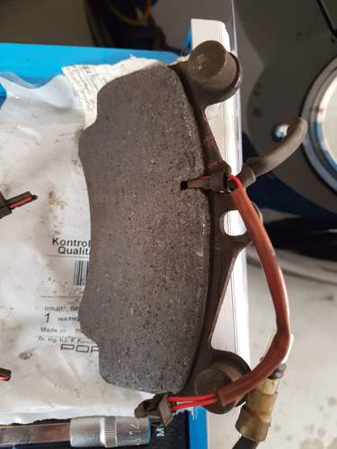 Bremsbelag 997 Verschleißseite m. Sensor
