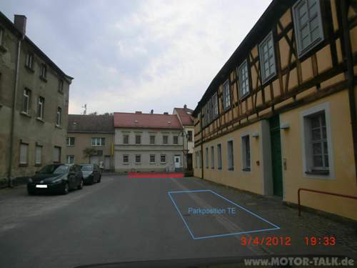 Parken-auf-gehsteig