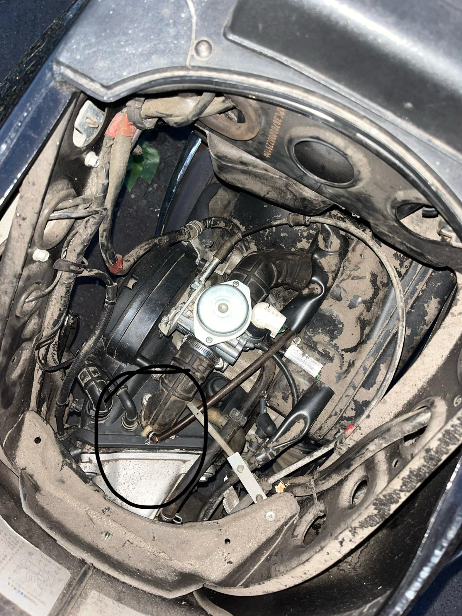Vespa LX 50 Unterdruckschlauch HILFE!