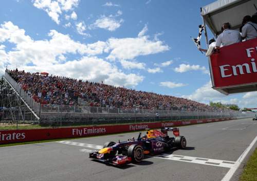 Zieldurchfahrt: Vettel gewann zum ersten Mal in Montréal