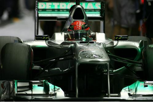 vettel-siegt-wm-party-verschoben-michael-schumacher-gp-singapur-24-september-2011-f498x333-f4f4f2-c-b2485537-538828