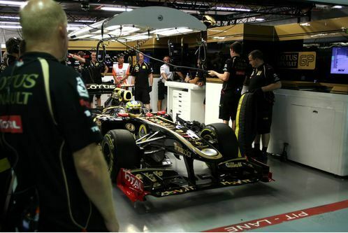 vettel-siegt-wm-party-verschoben-bruno-senna-gp-singapur-24-september-2011-f498x333-f4f4f2-c-ae1ef9f5-538808