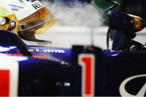 vettel-siegt-wm-party-verschoben-sebastian-vettel-gp-singapur-24-september-2011-f498x333-f4f4f2-c-9a010484-538838