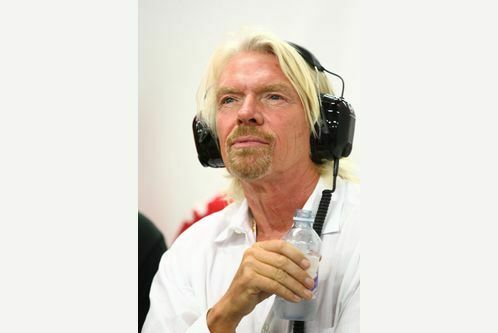 vettel-siegt-wm-party-verschoben-richard-branson-gp-singapur-24-september-2011-f498x333-f4f4f2-c-2e2ad78f-538847
