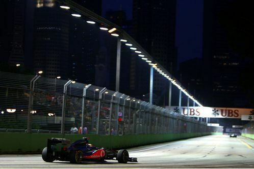 vettel-siegt-wm-party-verschoben-lewis-hamilton-gp-singapur-24-september-2011-f498x333-f4f4f2-c-5e401747-538848