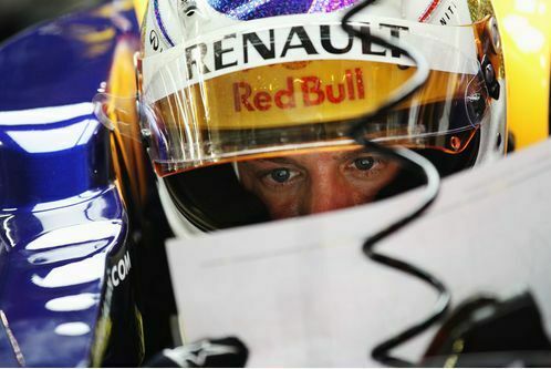 vettel-siegt-wm-party-verschoben-sebastian-vettel-gp-singapur-24-september-2011-f498x333-f4f4f2-c-c8855936-538858