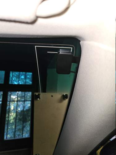 DAB+-Antenne (Anschluss per USB-A)