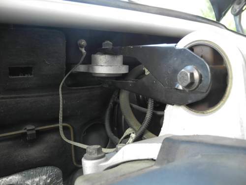 Motorlager oben hinten 1