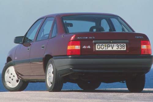 Wo lange Zeit Wartburg-Modelle vom Band rollten, entstanden ab 1990 Vectra. Kurz vor Ende der DDR schloss Opel einen Vertrag mit dem Werk in Eisenach