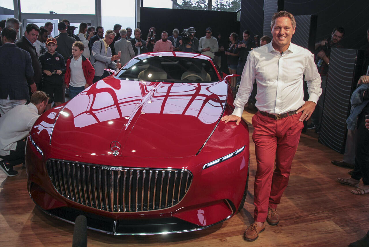 Daimler-Chefdesigner Gorden Wagener mit dem Mercedes-Maybach Vision 6