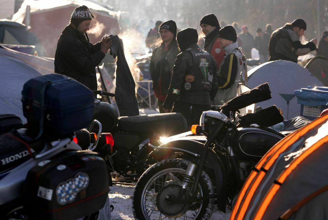 Kein Verkaufsrückgang bei Motorrädern: Bikes verkaufen sich auch im Winter.