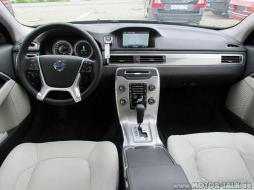 V70-2012