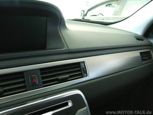 V70-1