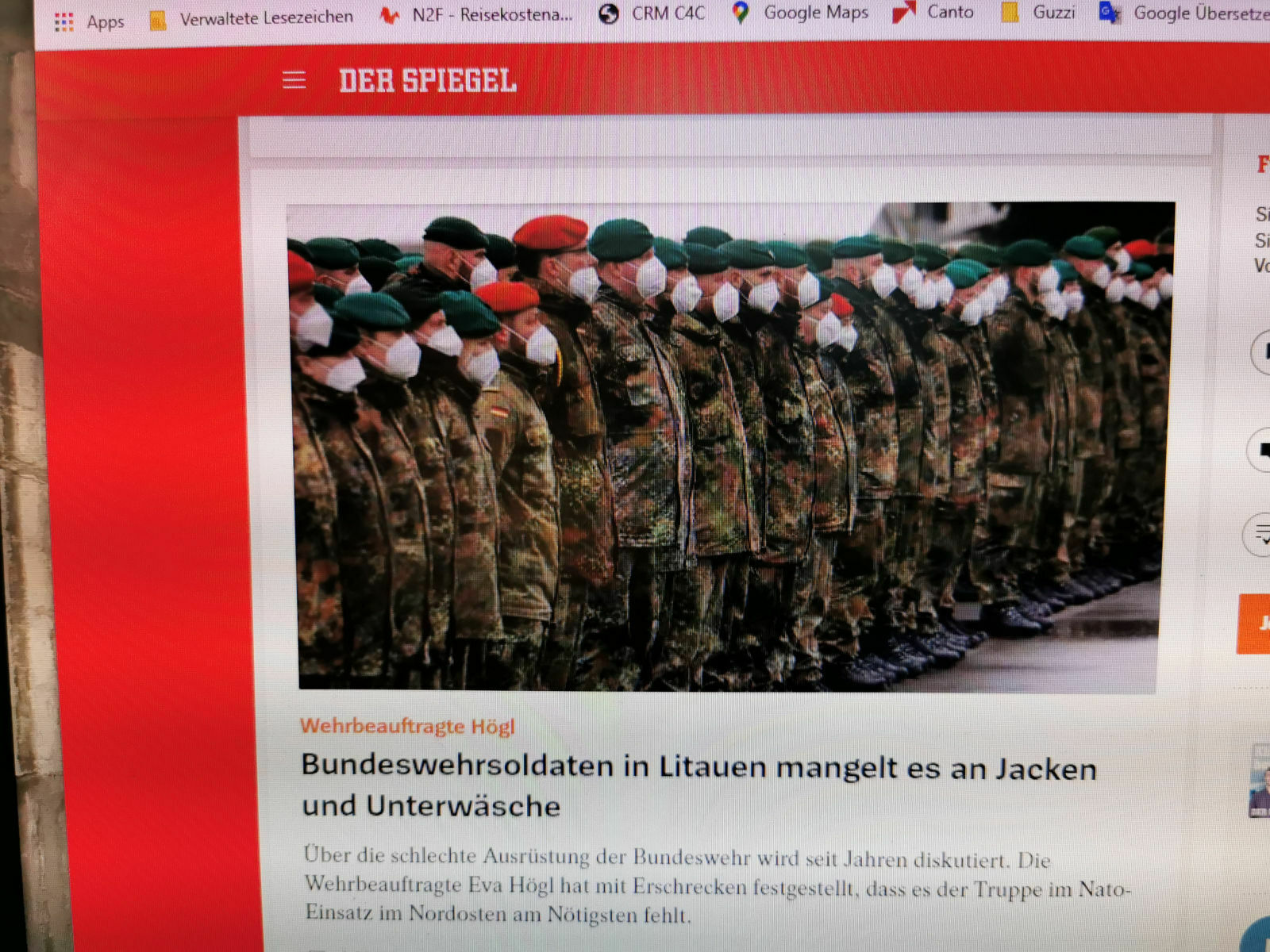 Vielleicht so: Ein Witzefred - um die Biker auf zu lockern