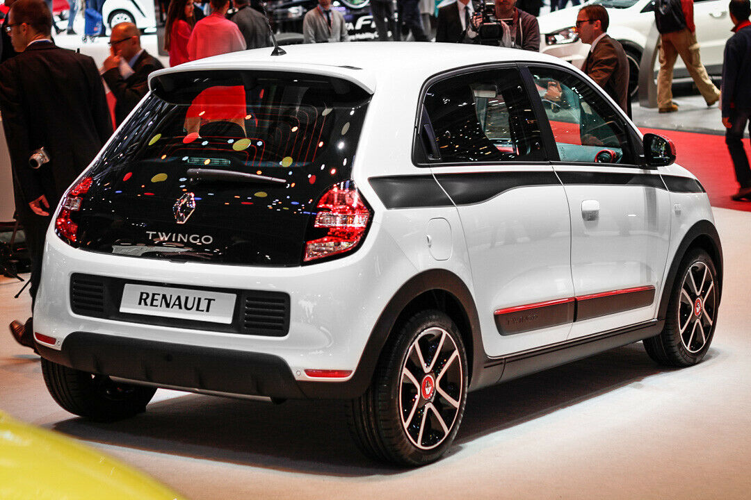 Renault Twingo: Nur vier Sterne wegen mangelnder Sicherheitsausstattung. Ein Spurverlassenswarner ist zwar lieferbar, das NCAP-Konsortium rechnet aber nicht mit vielen Verkäufen