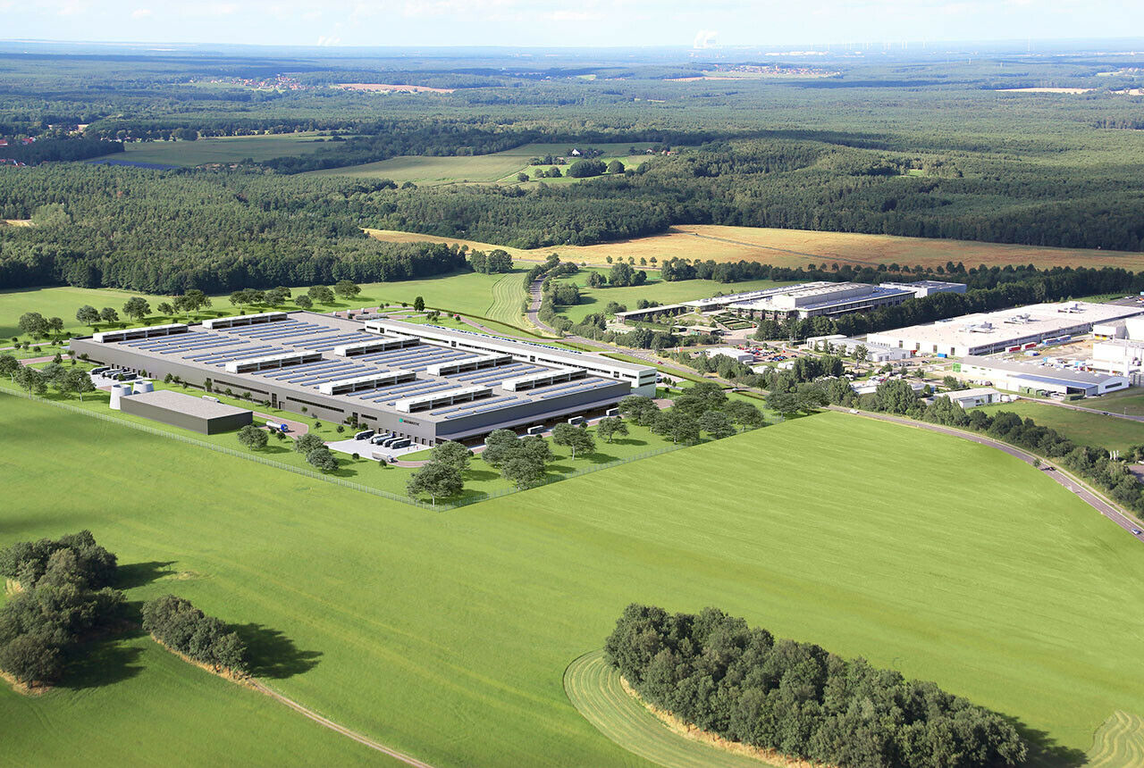 In Kamenz baut Daimler bei der Tochter Accumotive eine zweite Batteriefabrik, die Produktionsfläche vervierfacht sich dadurch