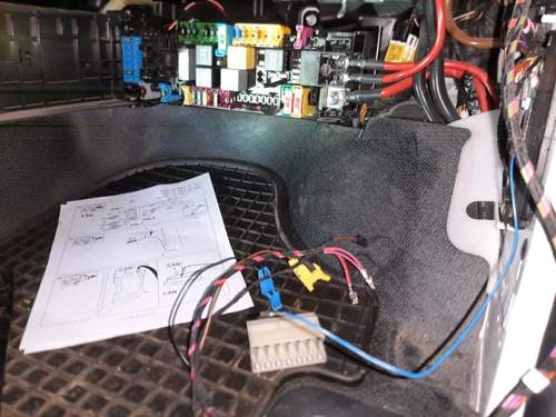 Elektrosatz Anschluss Fußraum Vito