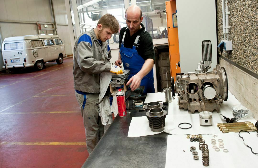 Motorentuning in der Bulliwerkstatt