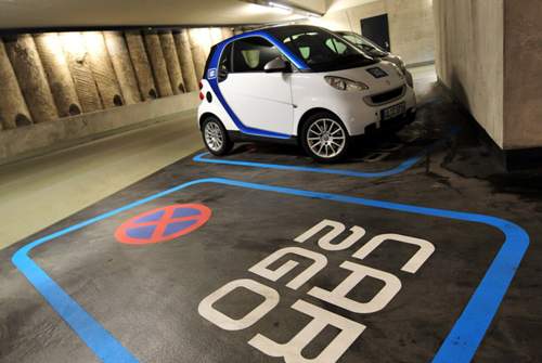 Daimlers Carsharing-Dienst umfasst weltweit 1,2 Millionen registrierte 
Kunden, Quicar zählte insgesamt 12.500 Nutzer