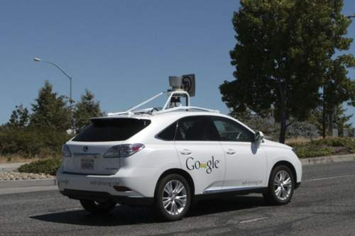 Google testet mit Lexus RX450h das voll-autonome Fahren