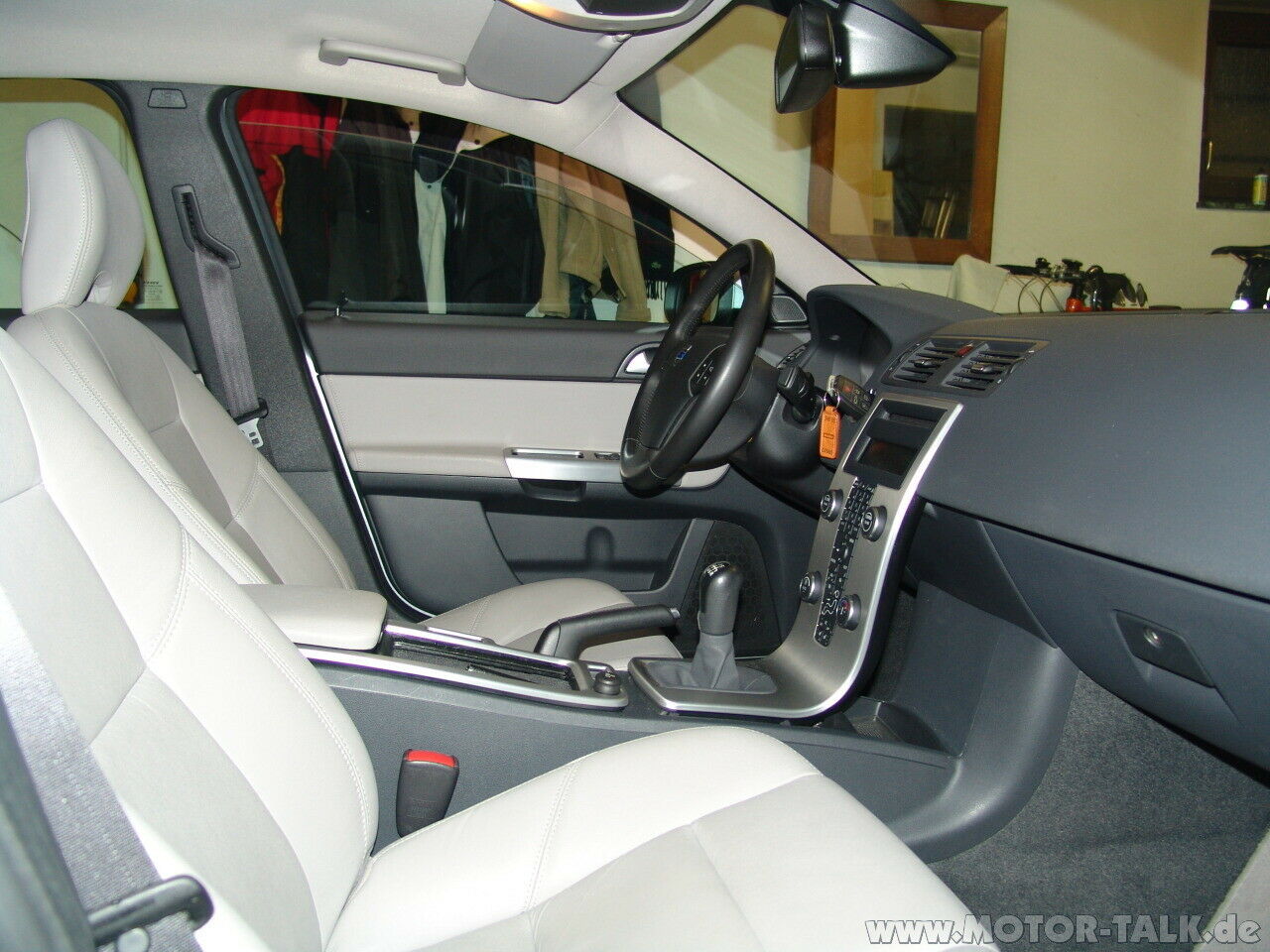 Volvo S40 II 2.4 D5 Manuell Test