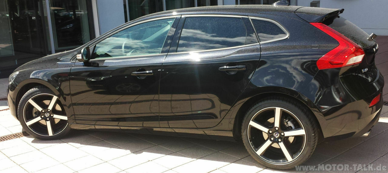 Volvo V40 2 (M/525) 1.6 T2 Test