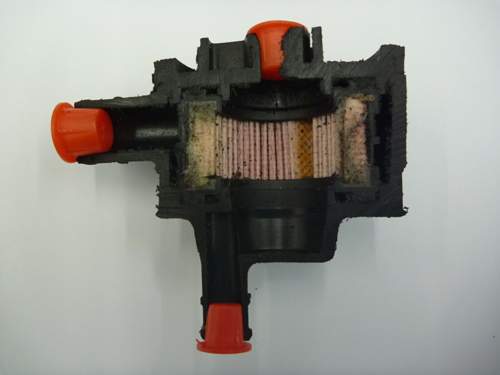 Volvo-v70iii-2-5t-cng-filter-schnitt-1